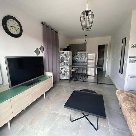 Studio Avec Exterieur Ombrage Saint-Marcel-lès-Valence Buitenkant foto