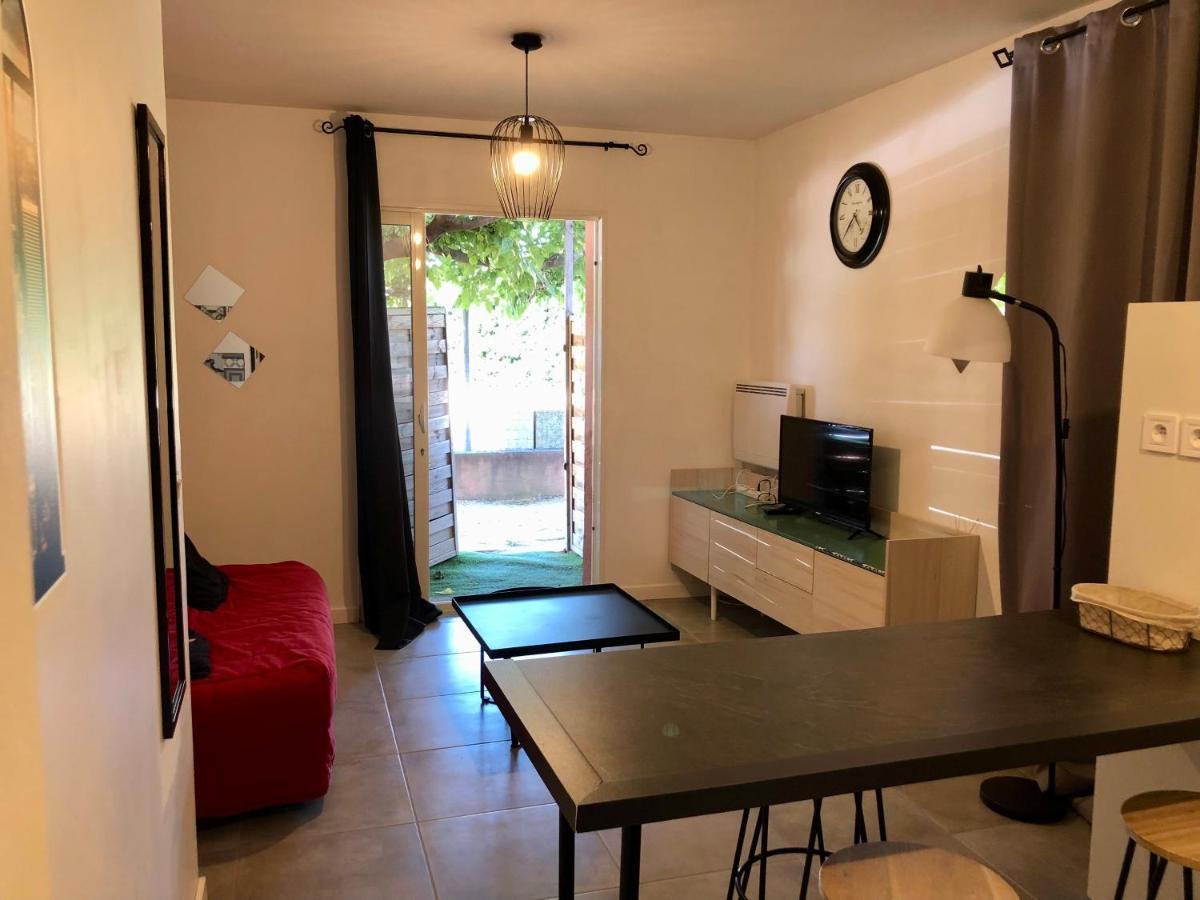 Studio Avec Exterieur Ombrage Saint-Marcel-lès-Valence Buitenkant foto