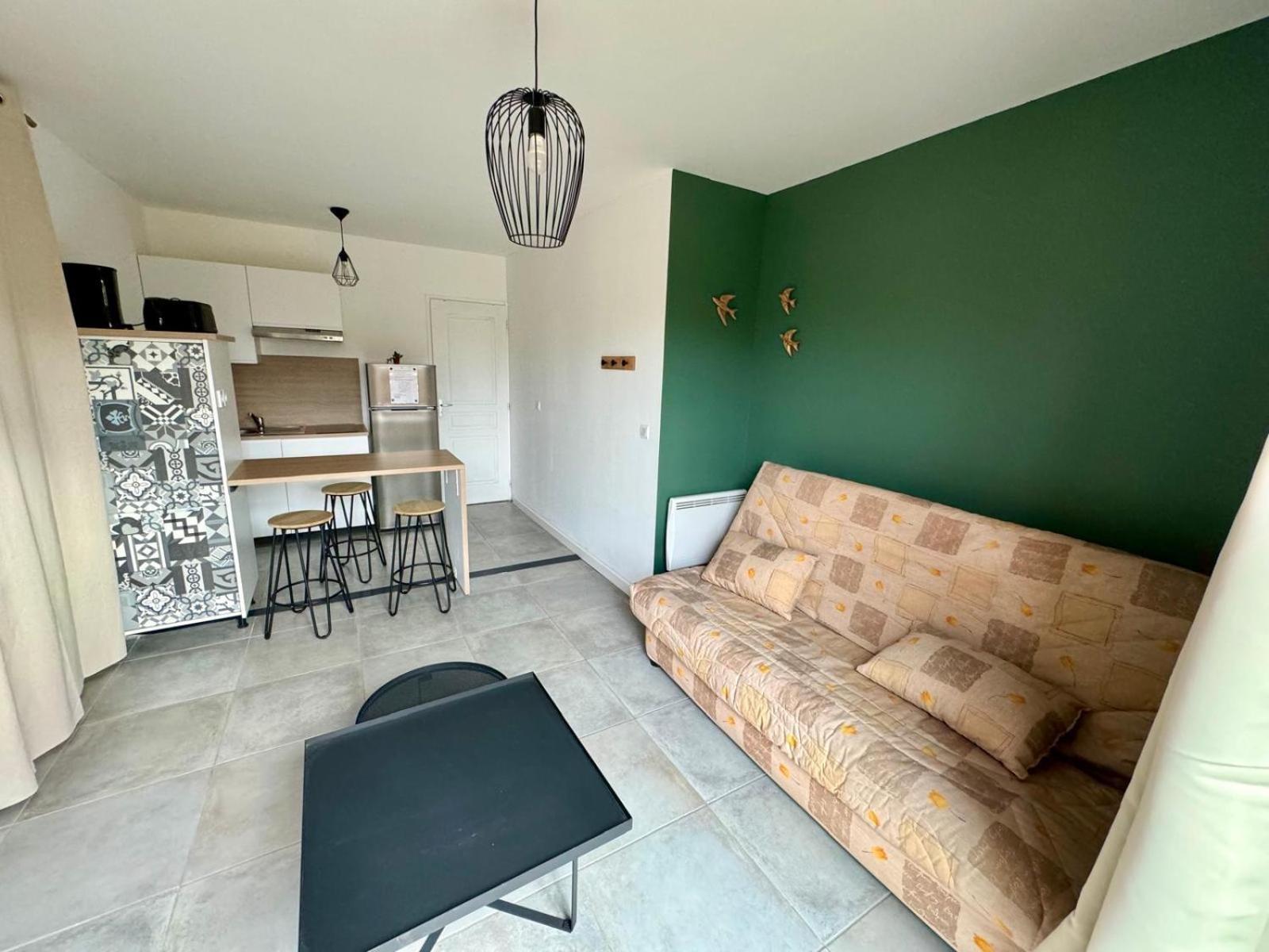 Studio Avec Exterieur Ombrage Saint-Marcel-lès-Valence Buitenkant foto